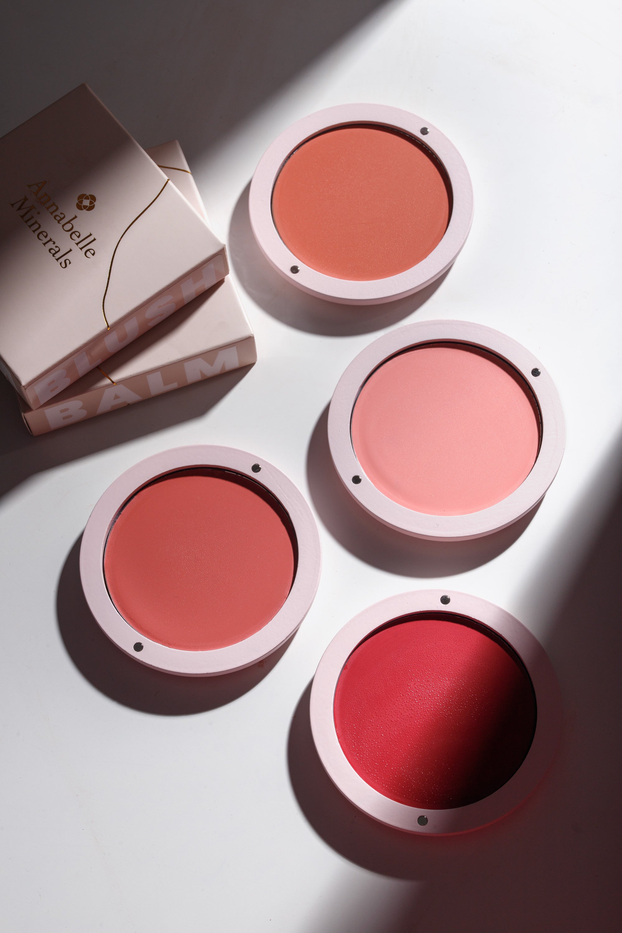 Kremowe róże Blush Balm w zestawie Cheek Sculpt Annabelle Minerals
