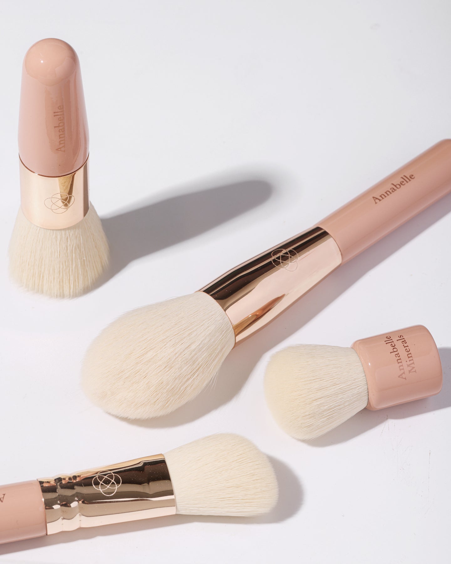 Pędzle do makijażu Annabelle Minerals do podkładu, różu, pudru i mini kabuki