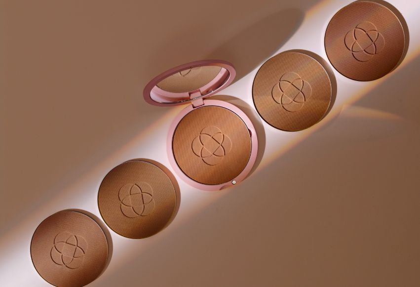 Odkryj nowe bronzery mineralne od Annabelle Minerals: naturalne modelowanie na Twojej twarzy