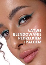 Makijaż podkreślający oczy, z kreską na powiece narysowaną zieloną kredką do oczu jumbo w odcieniu Fern Annabelle Minerals