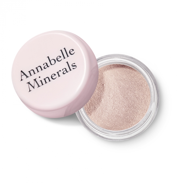 Ein Tester von deckender Foundation natürliche Inhaltsstoffe und hohe