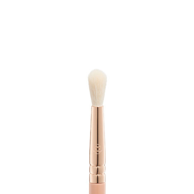 BLENDING eyeshadow brush