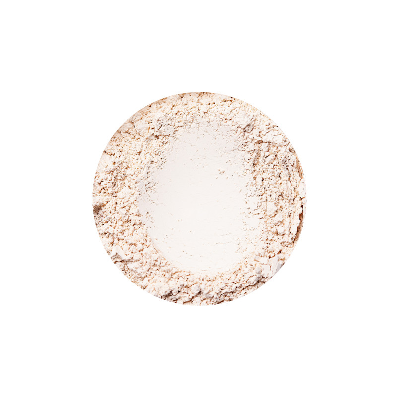 Sunny Cream fényes hatású ásványi alapozó melegebb árnyalatú bőrre Sunny Cream fényes hatású ásványi alapozó melegebb árnyalatú bőrre