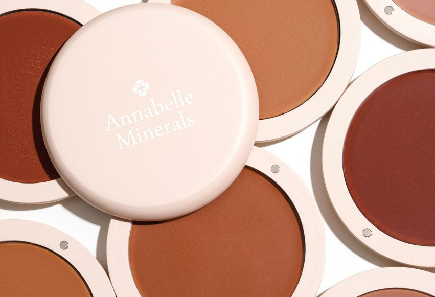 Bali Glow - természetesen ragyogó, napcsókolta arc utazás nélkül, pillanatok alatt Bali Glow - természetesen ragyogó, napcsókolta arc utazás nélkül, pillanatok alatt