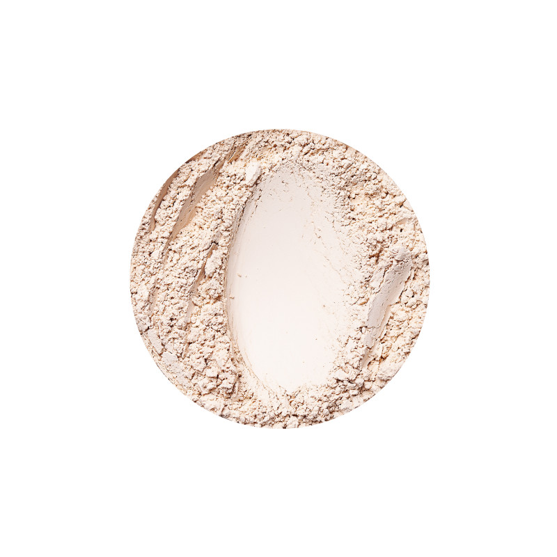 Golden Cream mattende foundation fra Annabelle Minerals Golden Cream mattende foundation fra Annabelle Minerals