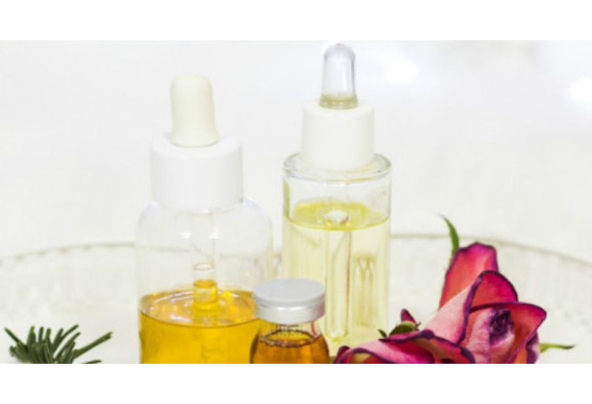 Aromaterapia naturalnymi olejkami