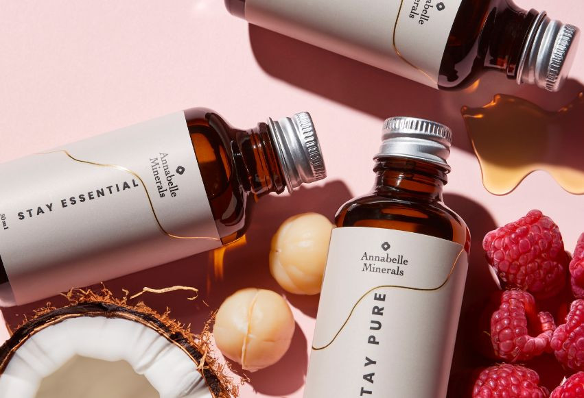 Jak połączyć działanie olejków oczyszczających z innymi produktami myjącymi?