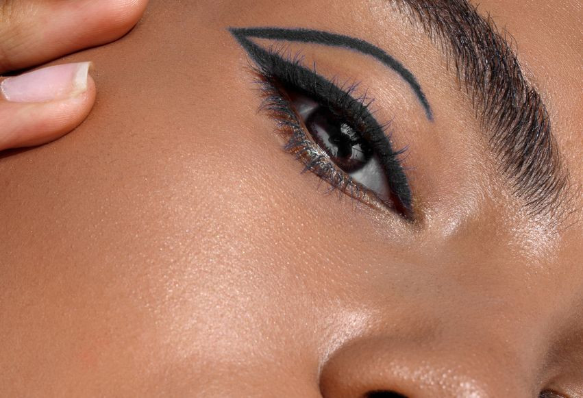 Fokus na trend: makijaż z pokazów mody wiosna-lato 2022