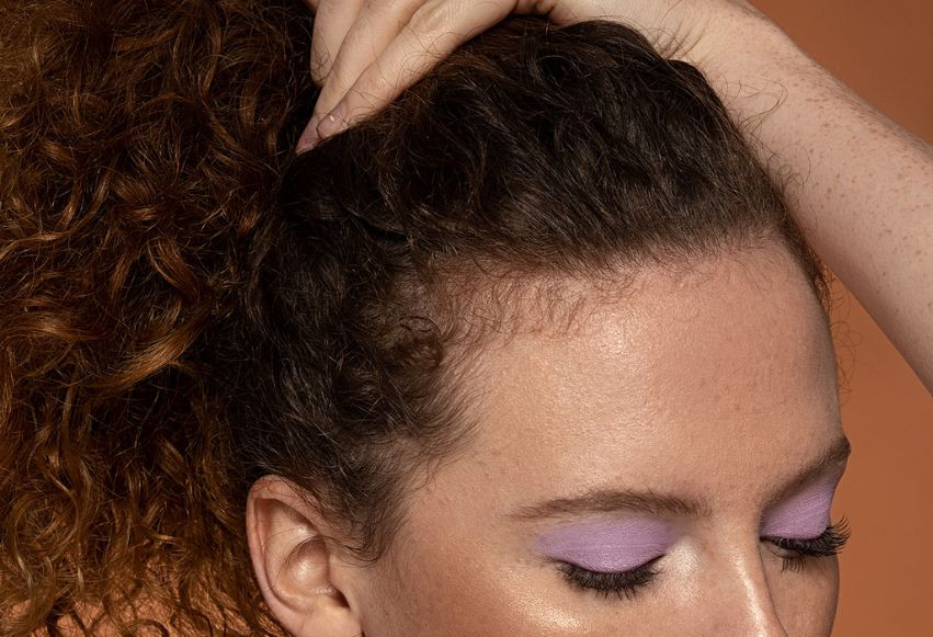 Oczyszczanie skóry głowy - 5 sprawdzonych sposobów Oczyszczanie skóry głowy - 5 sprawdzonych sposobów