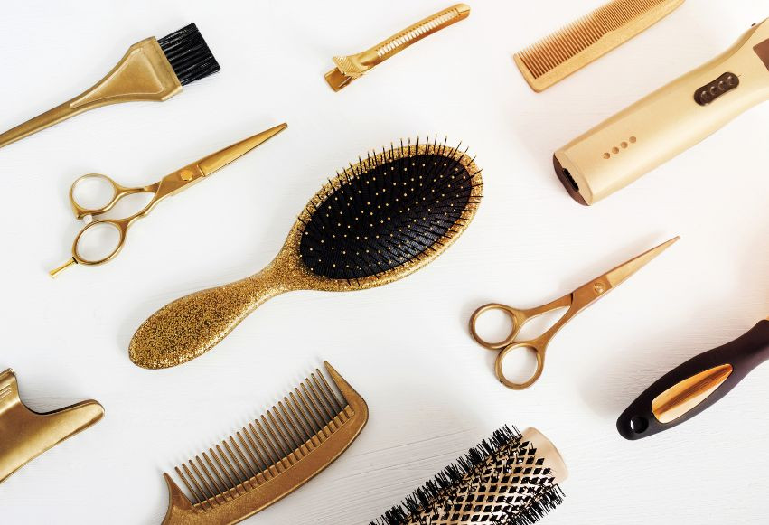Jak i czym czesać włosy
