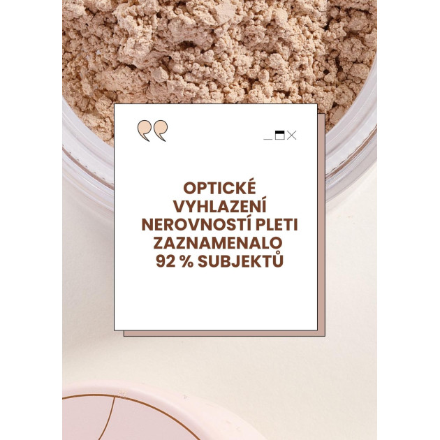 Transparentní rozjasňující pudr PRETTY GLOW